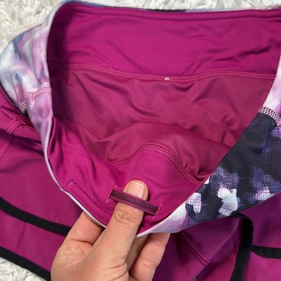 Lululemon Speed Short Raspberry / Blooming Pixie Multi / Black - Picture 5 of 9